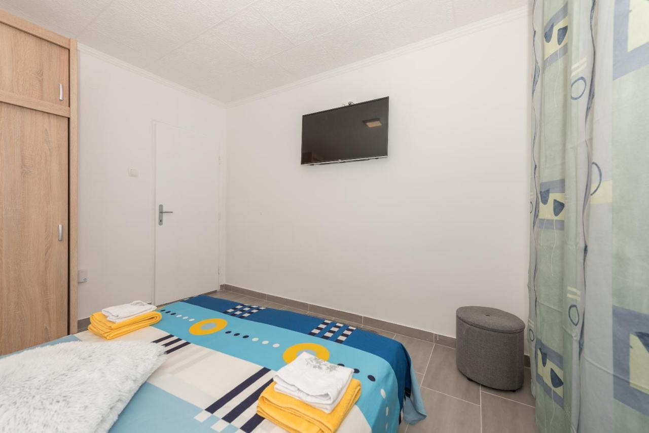 Apartments Calla มาคาร์สกา ภายนอก รูปภาพ
