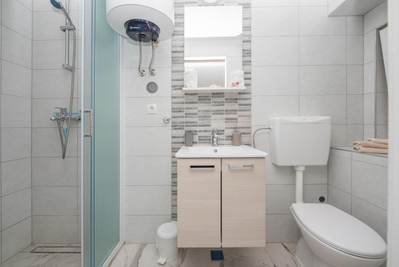 Apartments Calla มาคาร์สกา ภายนอก รูปภาพ
